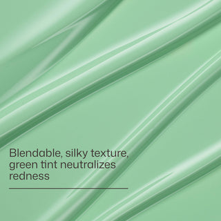 Green tinted texture swatch of EltaMD UV Skin Recovery Green Tint Broad Spectrum SPF 50