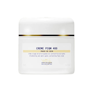 Crème PIGM 400 on white background