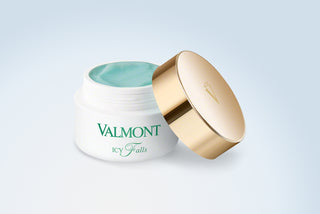 Valmont Icy Falls makeup removing jelly in use