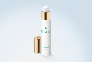 Valmont Hydra3 Eye emulsion texture on skin