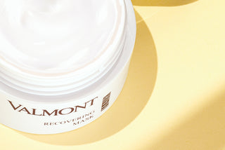 Valmont Recovering Mask tube with its outer packaging